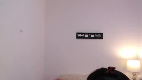 renataj online show from November 2025 09:19:02 AM