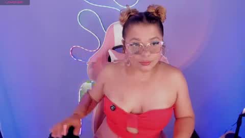 Renata Jones online show from April 2026 08:51:02 PM