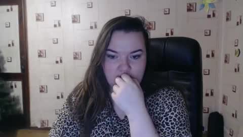 Snapshot of renataoia chatting on February 2025 04:10:02 PM renataoia online show from February 2025 04:10:02 PM