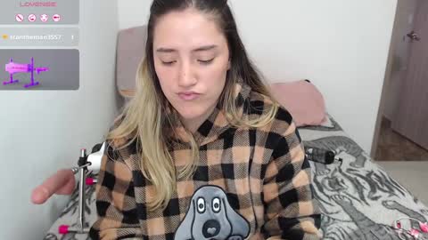 Snapshot of renathacohen chatting on January 2025 09:25:01 PM sofia online show from January 2025 09:25:01 PM