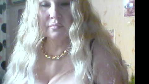 renelce online show from December 2025 08:24:02 PM