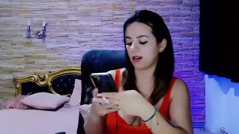 renesmesweet online show from January 2025 12:10:01 PM
