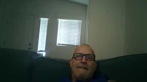 Snapshot of renewaz chatting on March 2026 06:41:01 PM Renewaz online show from March 2026 06:41:01 PM
