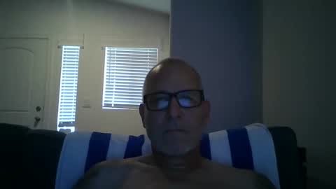 Snapshot of renewaz chatting on May 2026 06:49:02 PM Renewaz online show from May 2026 06:49:02 PM