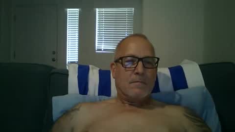 Snapshot of renewaz chatting on May 2026 07:31:01 PM Renewaz online show from May 2026 07:31:01 PM
