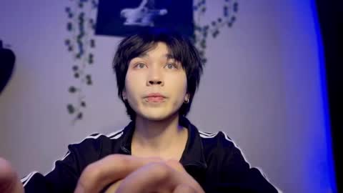 rennuts online show from December 2024 09:39:01 PM