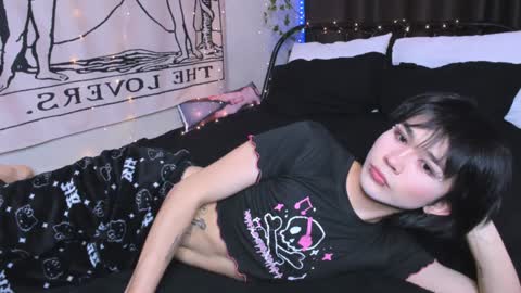 rennuts online show from December 2024 03:04:02 PM