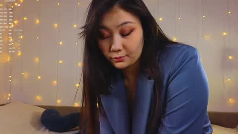 Snapshot of renochka chatting on December 2024 07:03:02 AM renochka online show from December 2024 07:03:02 AM