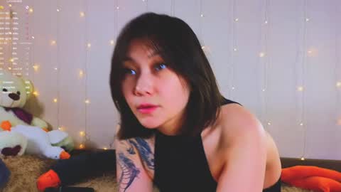 Snapshot of renochka chatting on February 2025 01:54:02 PM renochka online show from February 2025 01:54:02 PM