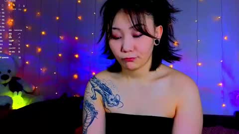 Snapshot of renochka chatting on March 2025 02:29:02 PM renochka online show from March 2025 02:29:02 PM