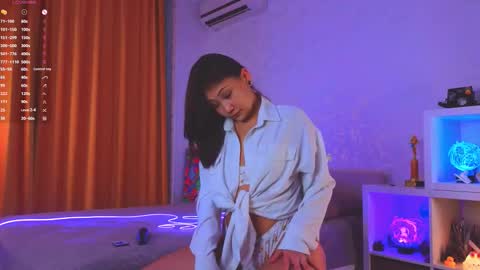 Snapshot of renochka chatting on October 2025 06:23:02 AM renochka online show from October 2025 06:23:02 AM