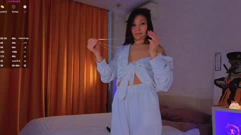 Snapshot of renochka chatting on February 2026 06:47:01 AM renochka online show from February 2026 06:47:01 AM