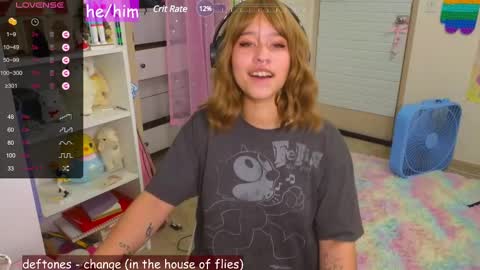 Snapshot of renpuppy chatting on February 2025 05:58:01 AM REN online show from February 2025 05:58:01 AM