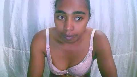 Snapshot of rephaleta chatting on November 2025 06:24:02 AM Rephaleta online show from November 2025 06:24:02 AM