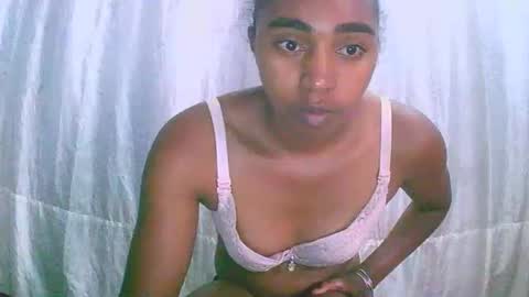 Snapshot of rephaleta chatting on November 2025 06:35:01 AM Rephaleta online show from November 2025 06:35:01 AM