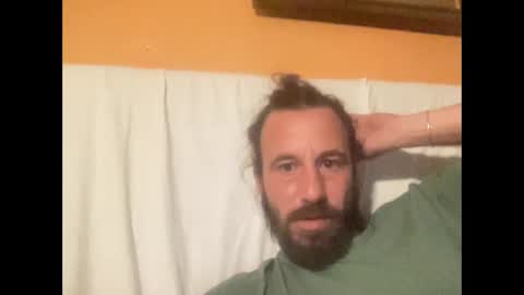 Snapshot of rere3737 chatting on October 2025 02:40:02 AM rere3737 online show from October 2025 02:40:02 AM