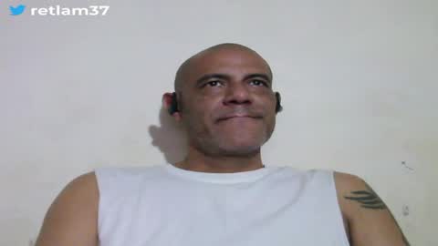 Snapshot of retlam37 chatting on July 2026 04:19:01 AM Walter online show from July 2026 04:19:01 AM