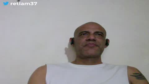 Snapshot of retlam37 chatting on July 2026 04:05:01 AM Walter online show from July 2026 04:05:01 AM