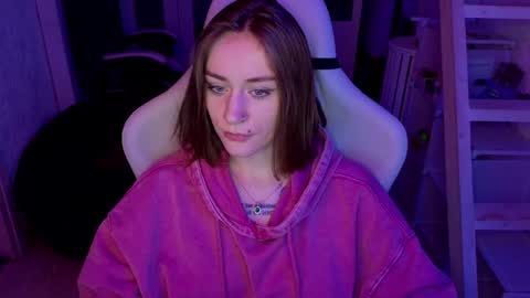 Snapshot of retromarie chatting on February 2026 04:15:02 PM Rie online show from February 2026 04:15:02 PM