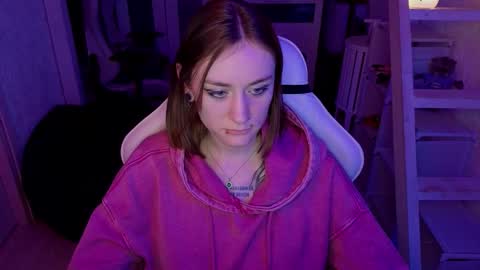 Snapshot of retromarie chatting on February 2026 09:33:02 PM Rie online show from February 2026 09:33:02 PM