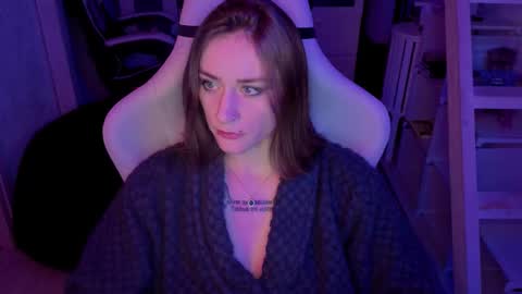 Snapshot of retromarie chatting on February 2026 01:32:02 PM Rie online show from February 2026 01:32:02 PM