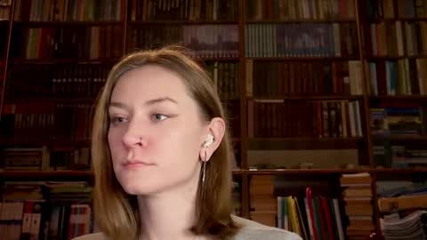 Snapshot of retromarie chatting on March 2026 04:18:02 PM Rie online show from March 2026 04:18:02 PM