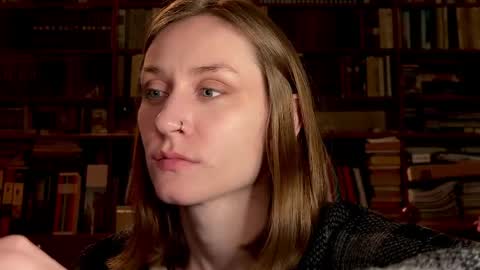 Snapshot of retromarie chatting on April 2026 12:54:02 AM Rie online show from April 2026 12:54:02 AM