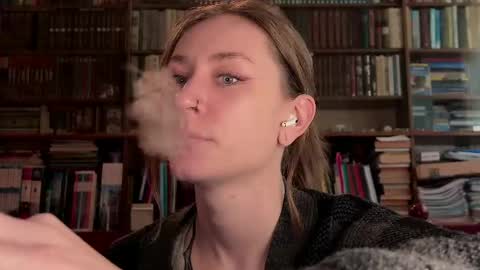 Snapshot of retromarie chatting on April 2026 02:55:02 PM Rie online show from April 2026 02:55:02 PM