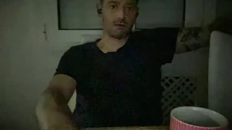 Snapshot of retroxsky chatting on June 2026 11:28:01 PM retroxsky online show from June 2026 11:28:01 PM