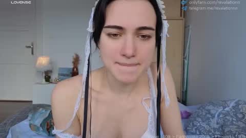 Ewiwi online show from October 2025 11:27:01 AM