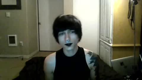 revy__ online show from November 2025 05:50:02 AM