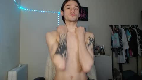 Snapshot of rexxx_erection chatting on February 2025 10:31:02 PM Eugene online show from February 2025 10:31:02 PM