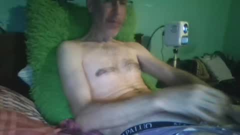 Snapshot of reyes_albert2006 chatting on May 2026 10:55:02 AM reyes_albert2006 online show from May 2026 10:55:02 AM