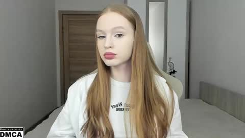 Snapshot of rezurs chatting on April 2026 08:22:01 PM nice to meet you 3 I am Milena online show from April 2026 08:22:01 PM