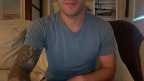 Snapshot of rguy114 chatting on April 2026 06:06:02 PM Ryan online show from April 2026 06:06:02 PM