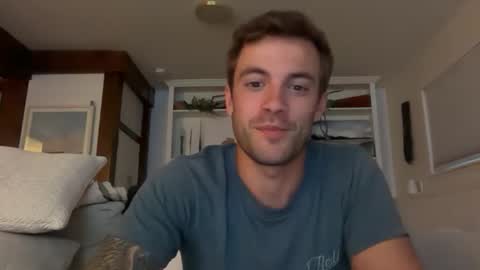 Snapshot of rguy114 chatting on April 2026 12:35:02 AM Ryan online show from April 2026 12:35:02 AM