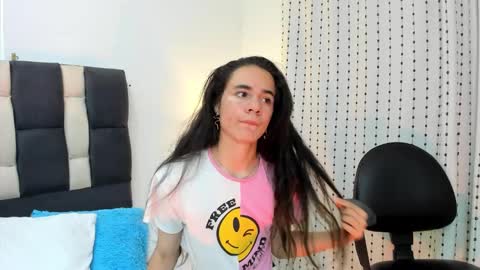 Snapshot of rhiannacoral chatting on February 2025 01:47:02 AM rhiannacoral online show from February 2025 01:47:02 AM