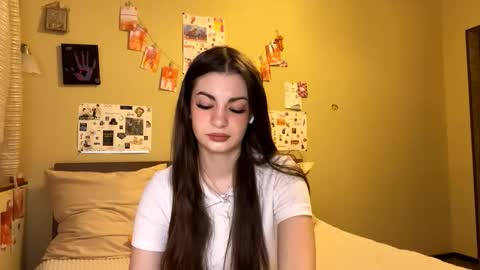 Anna online show from December 2025 09:49:01 AM