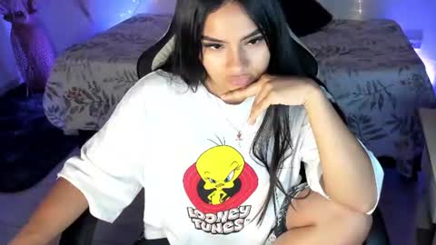 Snapshot of riana_kean chatting on July 2026 12:57:01 AM RianaK online show from July 2026 12:57:01 AM