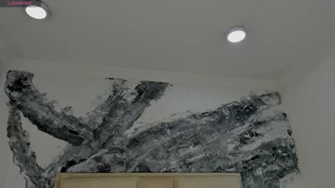 Riana online show from October 2025 07:23:01 PM