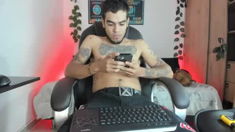 Snapshot of riancum chatting on February 2025 02:42:02 AM juan online show from February 2025 02:42:02 AM