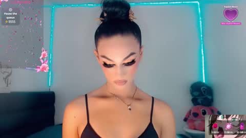 Snapshot of riannagarcia_ chatting on October 2025 03:35:01 AM Rianna Garcia online show from October 2025 03:35:01 AM