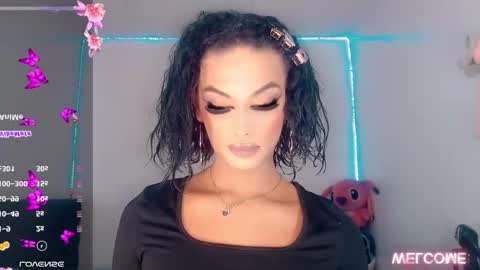 Snapshot of riannagarcia_ chatting on November 2025 03:19:01 AM Rianna Garcia online show from November 2025 03:19:01 AM