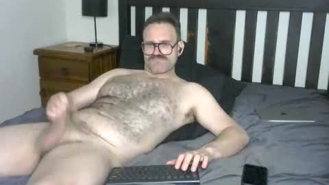 Snapshot of ric_1999 chatting on March 2026 07:43:02 PM Ric online show from March 2026 07:43:02 PM