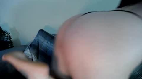 Snapshot of ricciolina___ chatting on April 2026 08:57:02 PM Tina online show from April 2026 08:57:02 PM