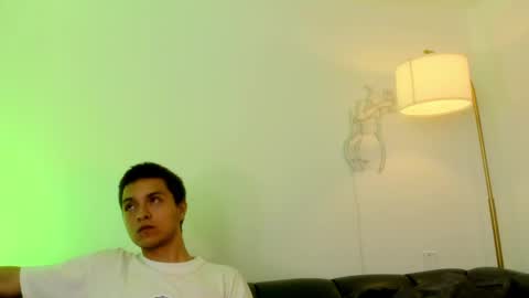 Snapshot of riccirizzo chatting on April 2026 01:09:02 AM Ricci and Rizzo online show from April 2026 01:09:02 AM