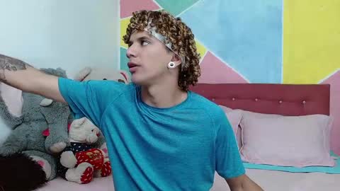 rich and kitty  online show from January 2025 10:08:02 PM