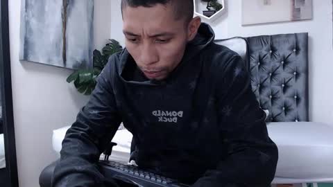 richar_voller online show from January 2025 11:25:01 AM