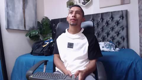 richar_voller online show from January 2025 11:02:02 AM