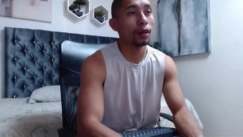 richar_voller online show from October 2025 11:17:01 AM